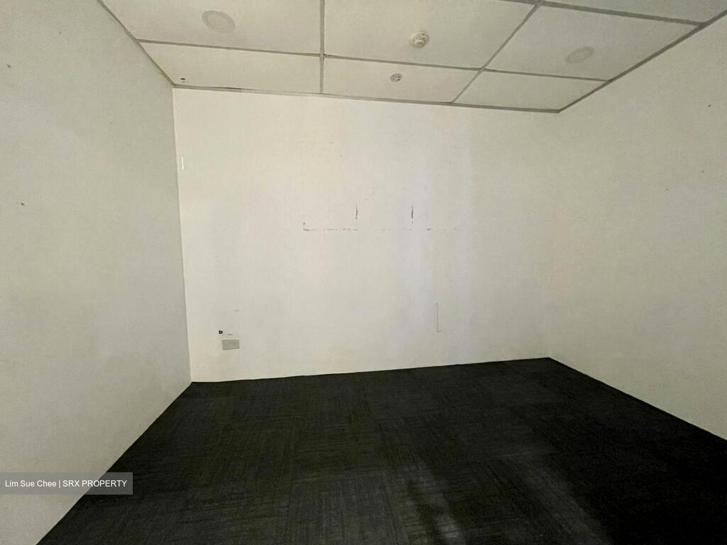Peninsula Plaza (D6), Office #517670191